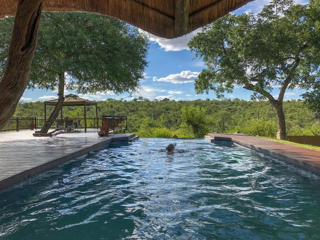 Muweti Bush Lodge Grietjie Game Reserve ภายนอก รูปภาพ